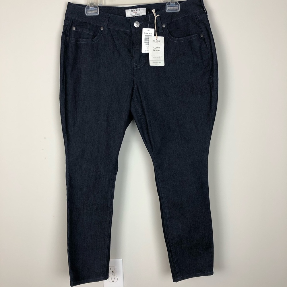Torrid Jeans Curvy Skinny Dark Wash Size 12XS